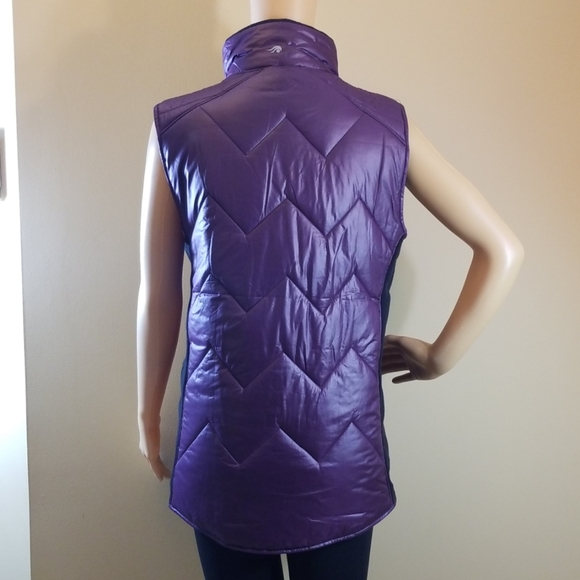 NWOT Ideology Purple Puffer Vest. Size Med. - Picture 3 of 8